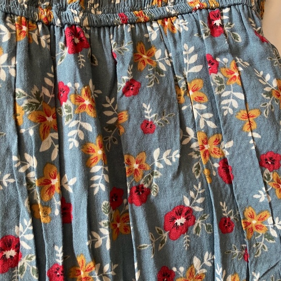 Ivy City Co Smocked Midi Dress - Picture 2 of 3